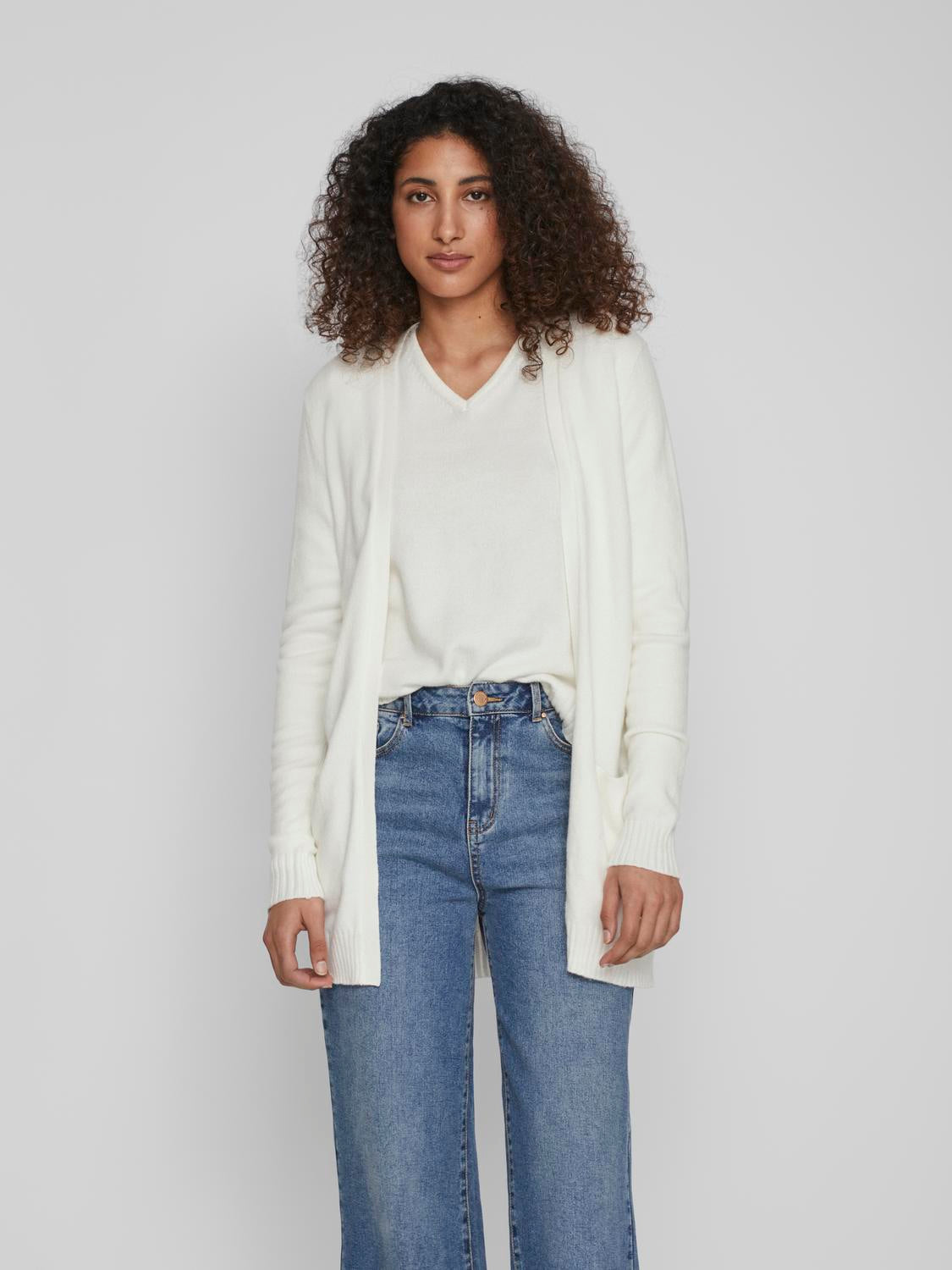 model_shot-front